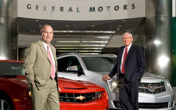 Fritz Henderson and Ed Whitacre (Camaro and Cadilac).jpg