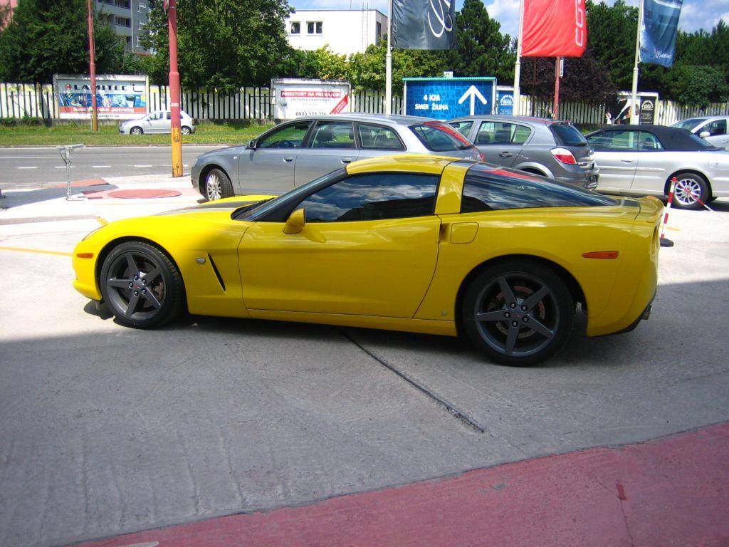 Chevrolet Corvette C6 V8 6.0 - 3.jpg