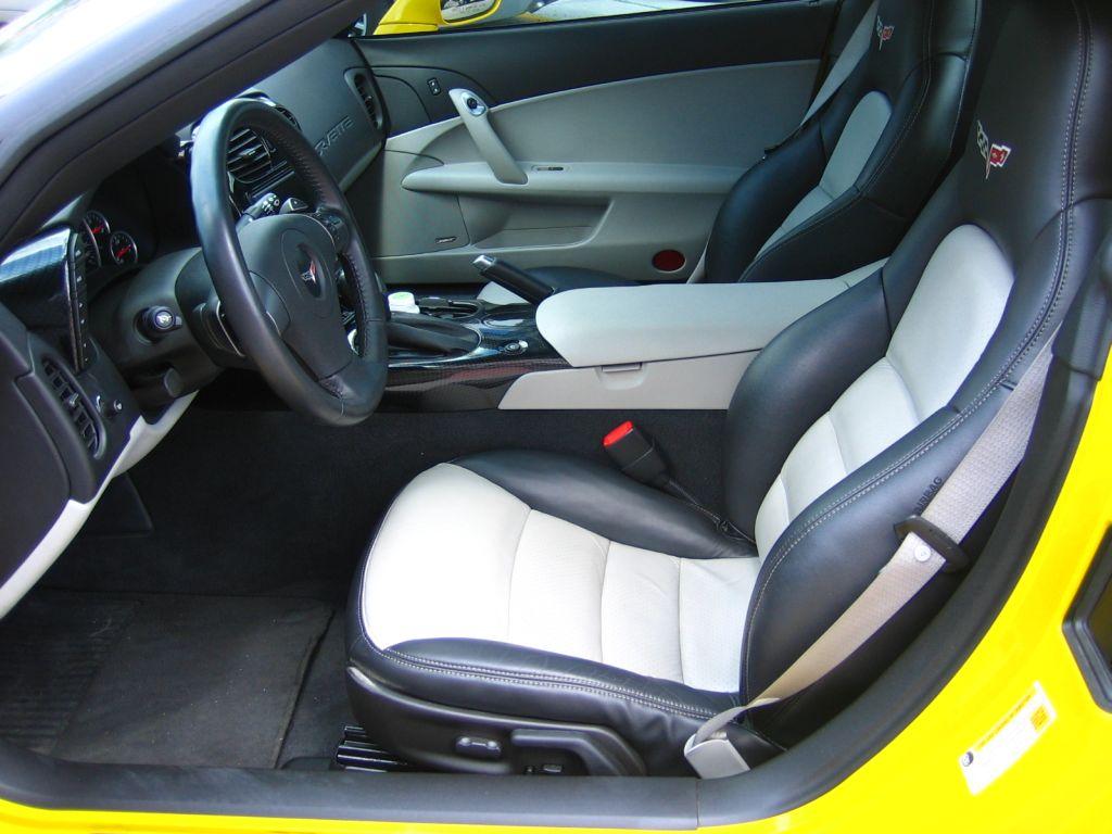 Chevrolet Corvette C6 V8 6.0 - 6.jpg