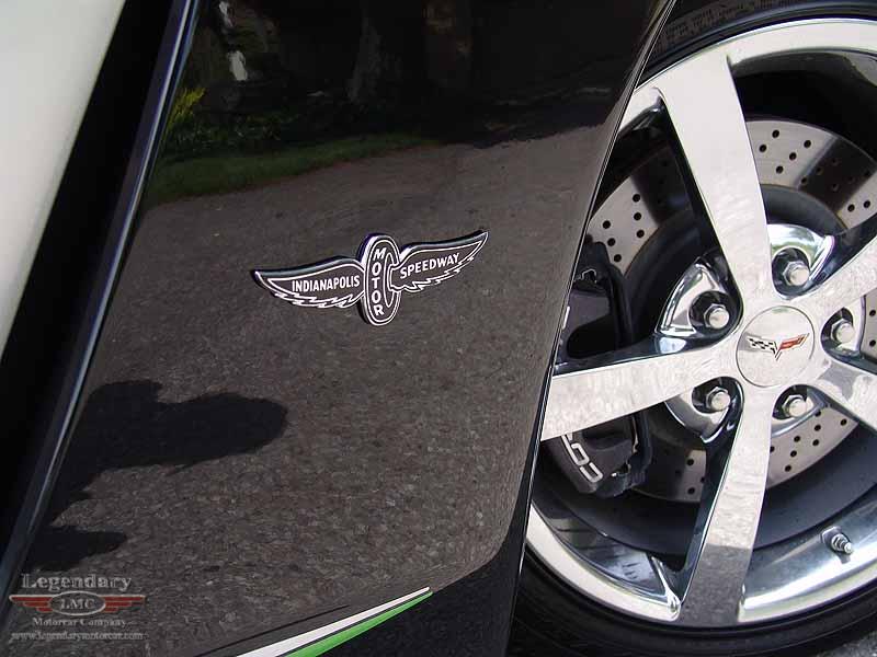 Chevrolet Corvette C6 coupe Pace Car 10.jpg